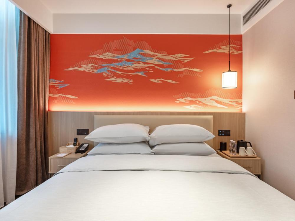 Hotel Yunju Yonghe Palace Guijie Siheyuan Beijing